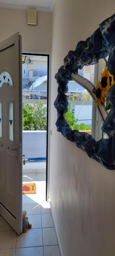 Sunflower Apartment Néa Péramos 外观 照片